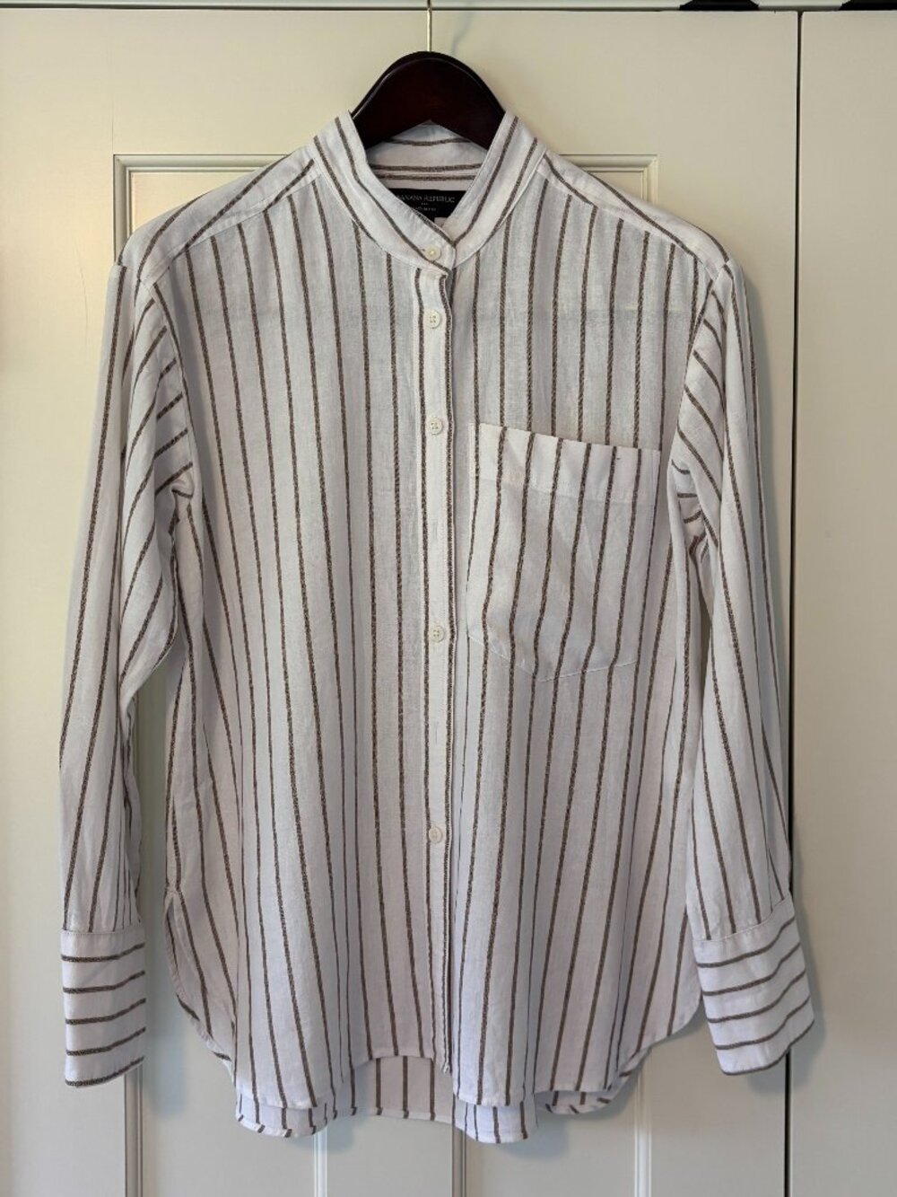 Linen Button-Up Top - Womens Size Small - Banana Republic